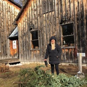 Meet your Posher, Carol-anne